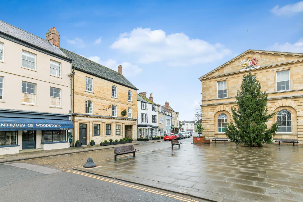 Oxfordshire Living - The Spencer Apartment - Woodstock Zewnętrze zdjęcie